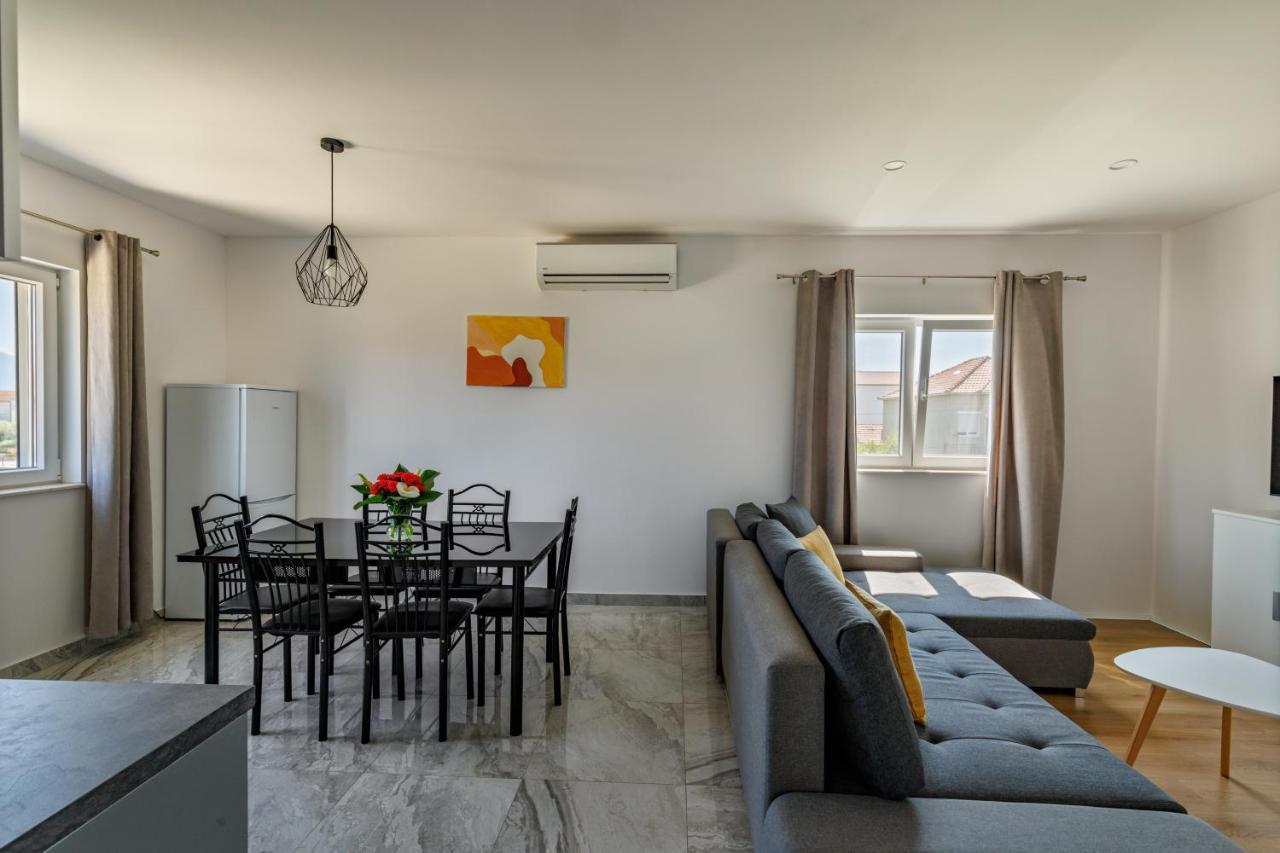 Apartman Krsticevic Metković Buitenkant foto