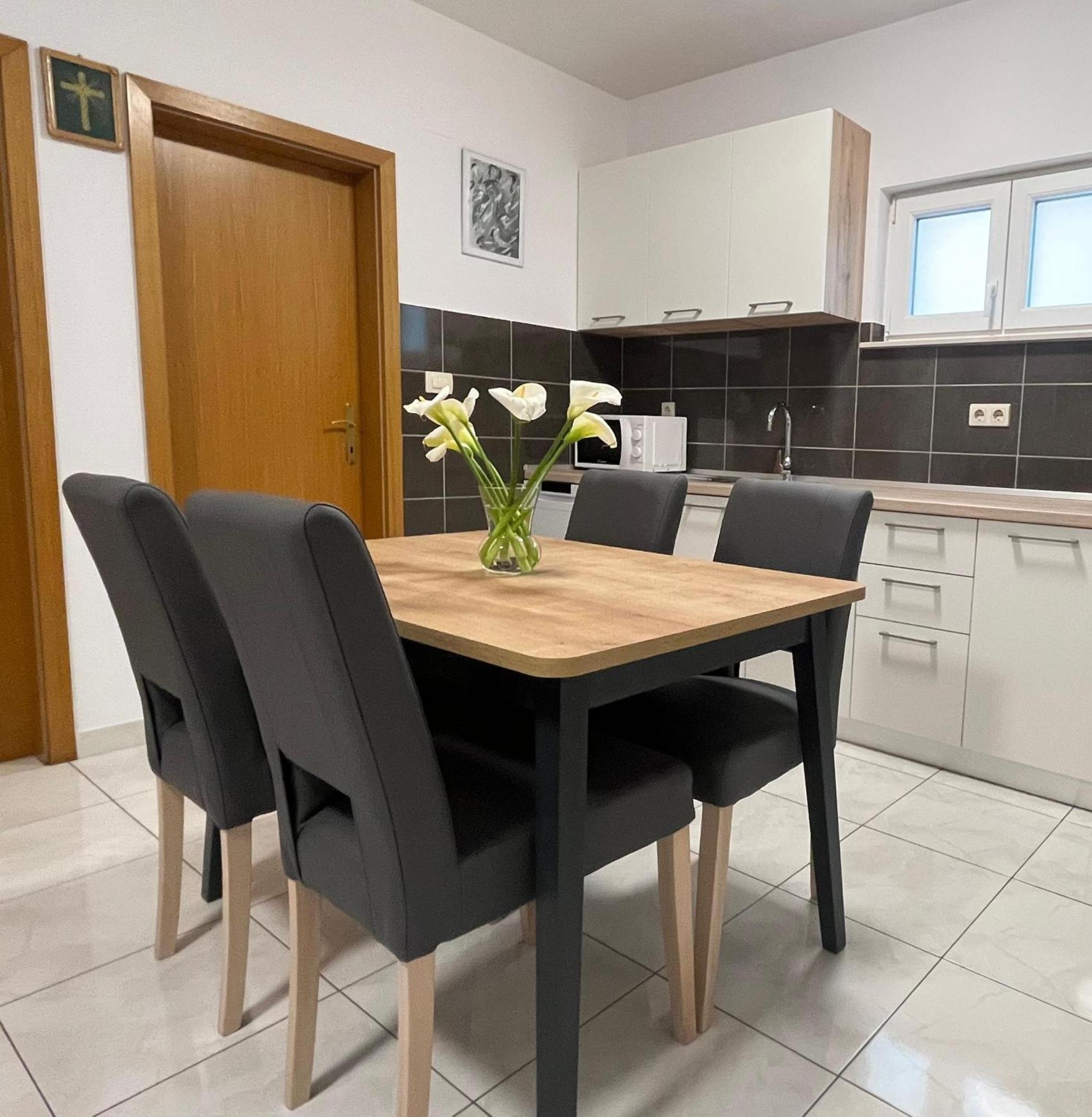 Apartman Krsticevic Metković Buitenkant foto
